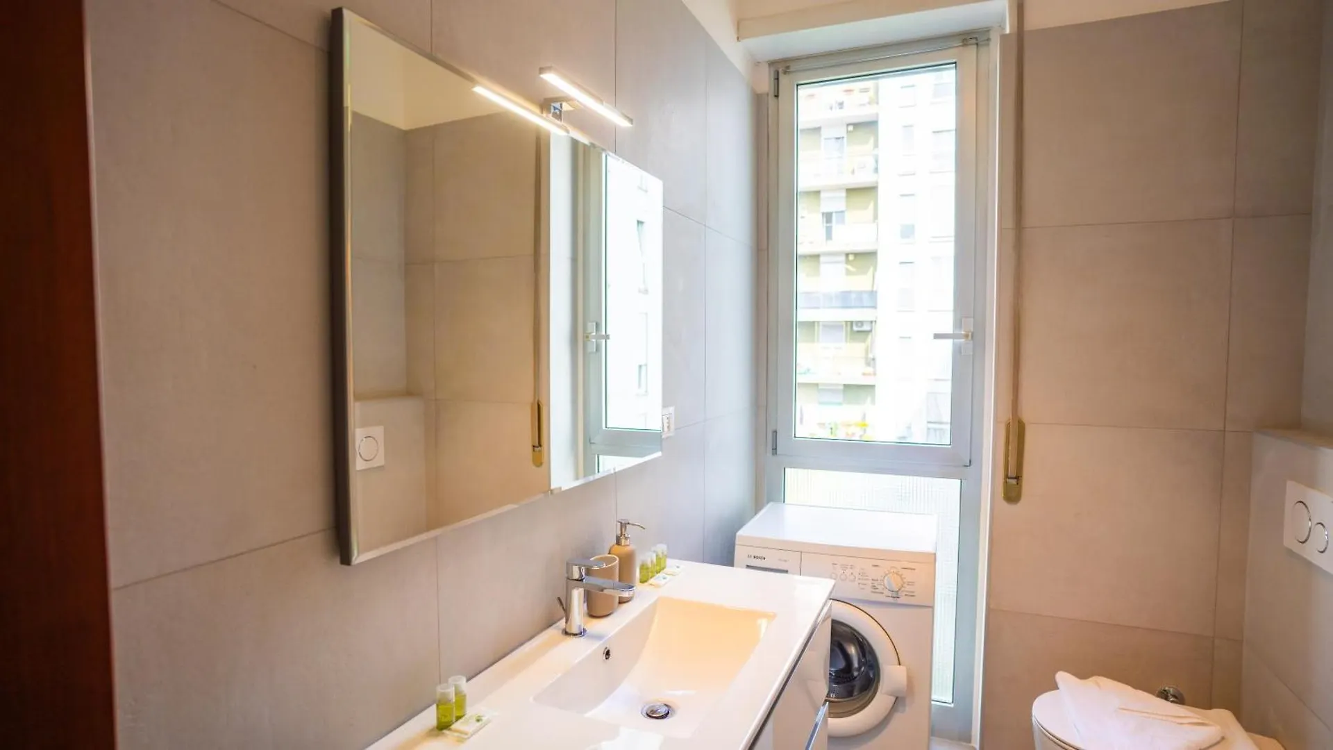 Ideal Rent - Tartini 37 Milan 0*,  Italy