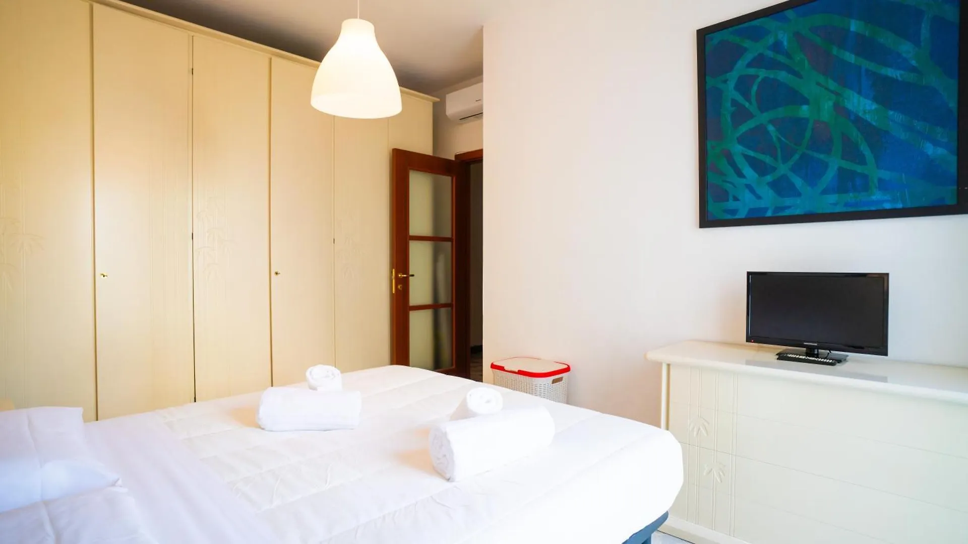 Ideal Rent - Tartini 37 Milan Apartment