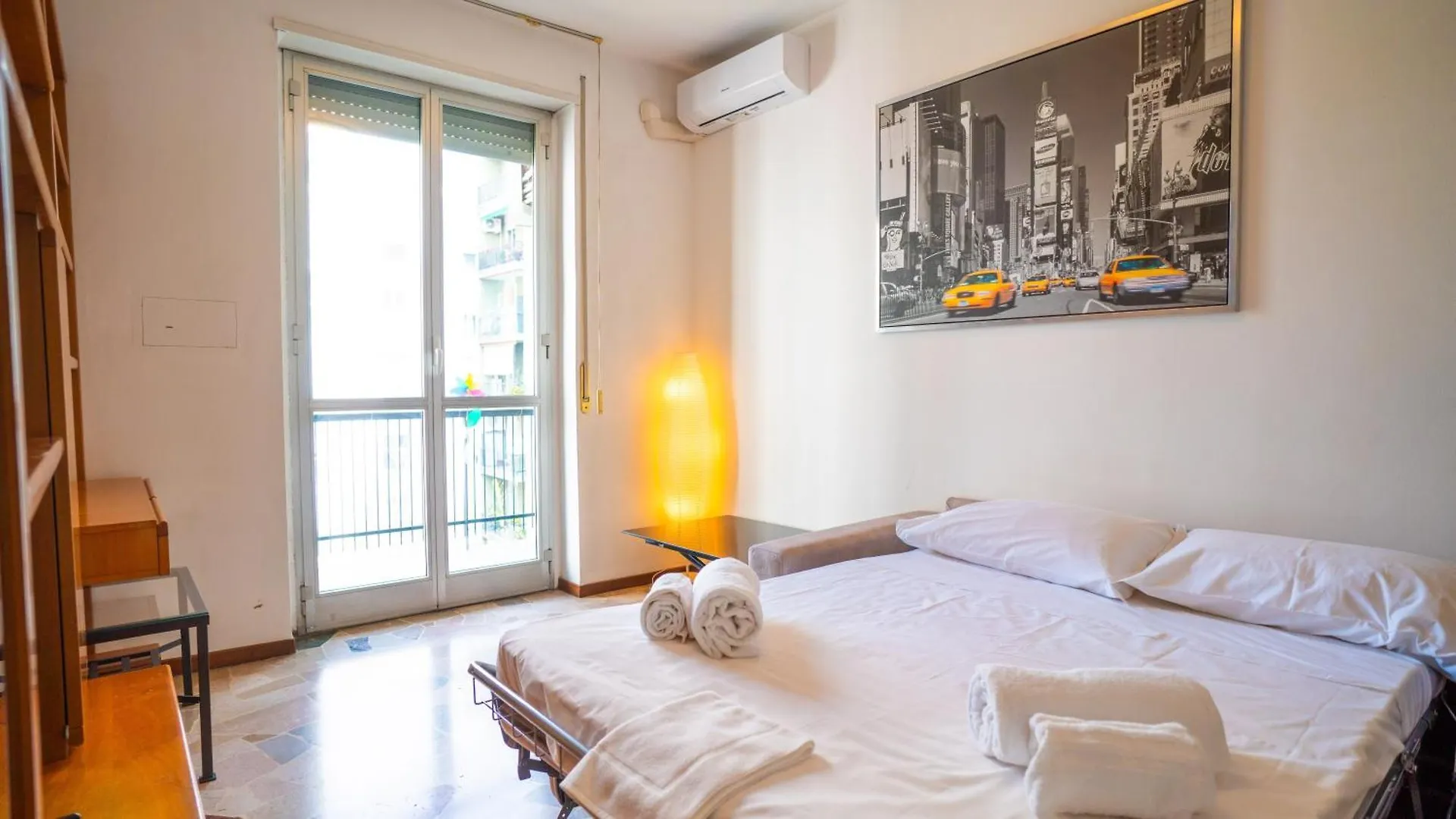 Apartment Ideal Rent - Tartini 37 Milan